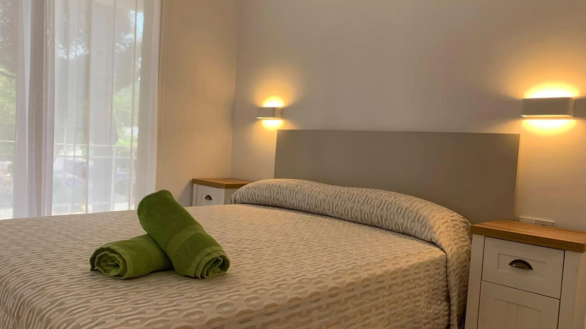Apartamento 4 Pax A 300M Playa Con Acceso A Piscina Mp 2H Pals Spain